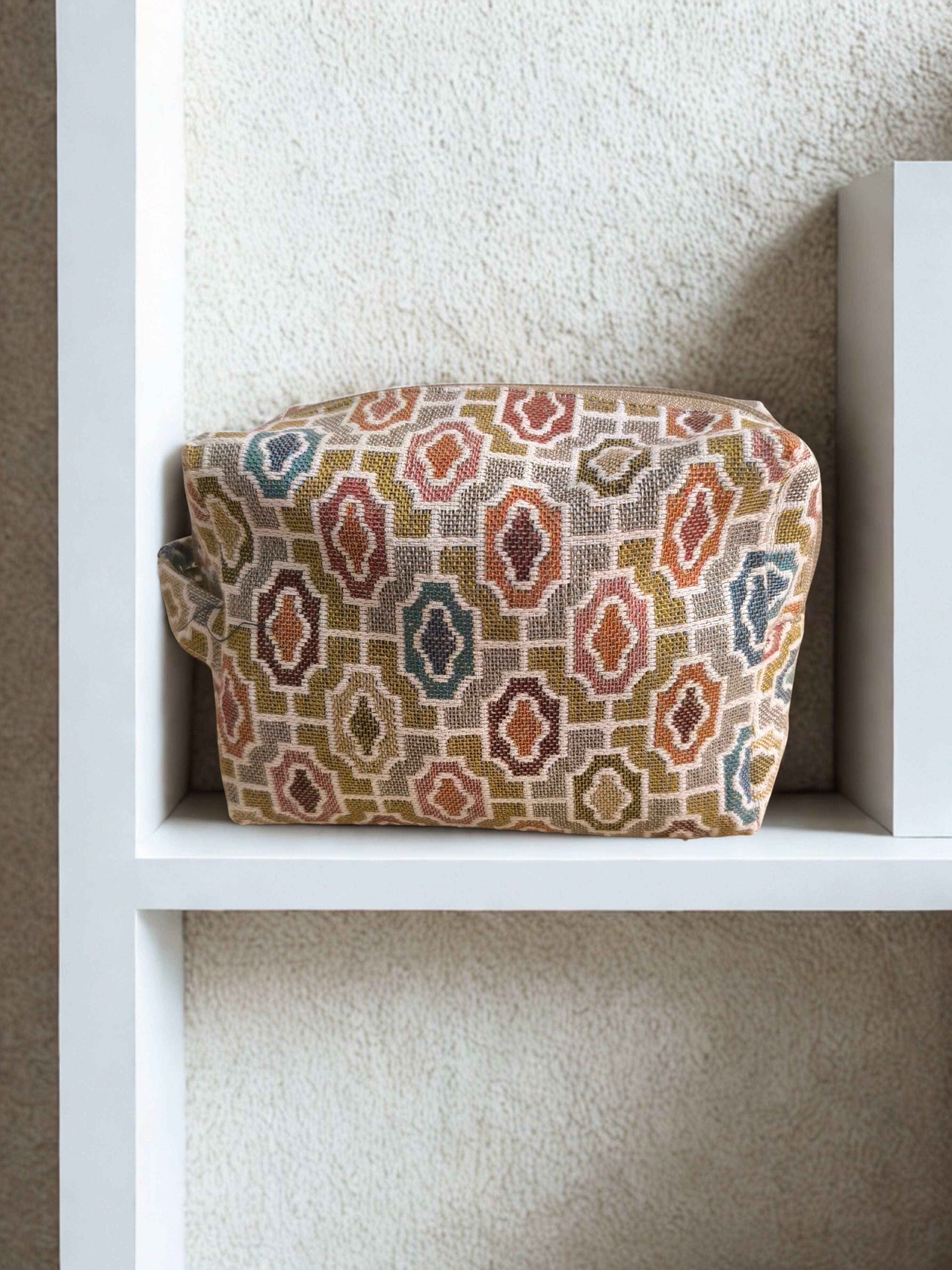 Pochette Jacquard "Mosaïque" – Palette de Couleurs Naturelles