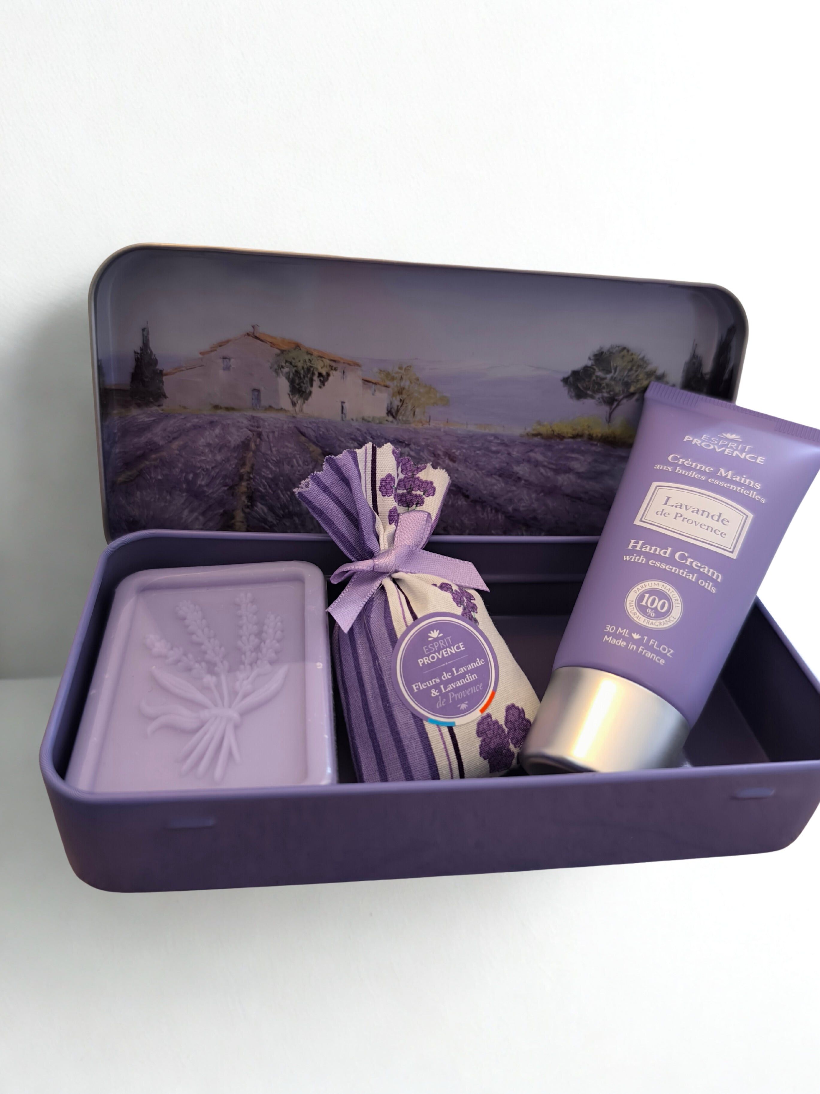 Coffret Métal "Bastide en Provence" – Un Rituel de Douceur à la Lavande