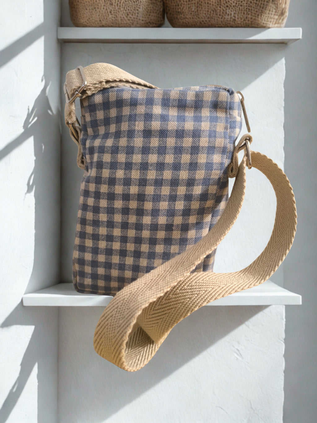 Sac Mobile "Brisa" – Vichy Bleu & Beige