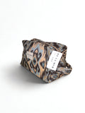 Pochette Jacquard "Oasis" – Motifs Ethniques Bleu & Sable