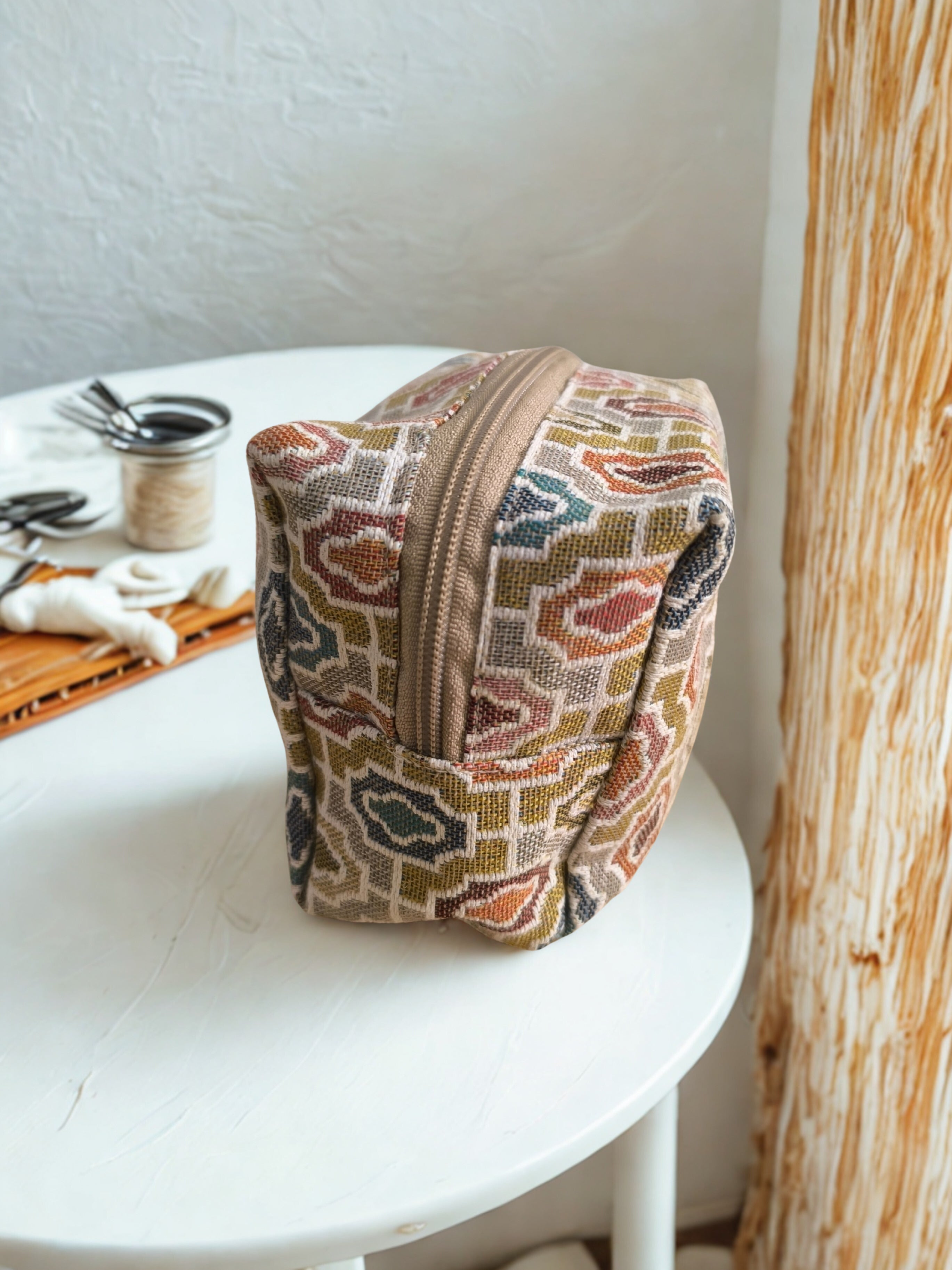 Pochette Jacquard "Mosaïque" – Palette de Couleurs Naturelles